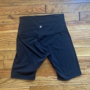 Lululemon bike short